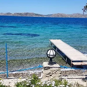 Mavi Akvaryum Pension Konukevi